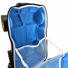 Kit Mochila de Rodinhas Hot Wheels 3D Dourada c/ Lancheira Maxtoy